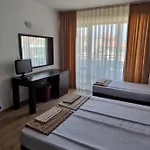 за гости мистрал בית הארחה 3*