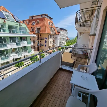 ゲストハウス за гости мистрал 3*