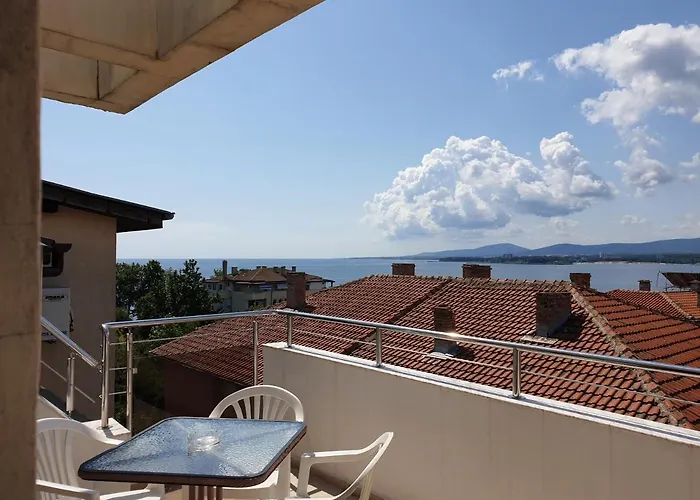 Πανσιόν за гости мистрал Πριμόρσκο