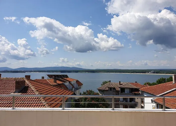 Гостевой дом за гости мистрал 3*